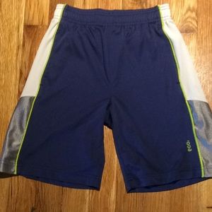 Reebok boys shorts size 8